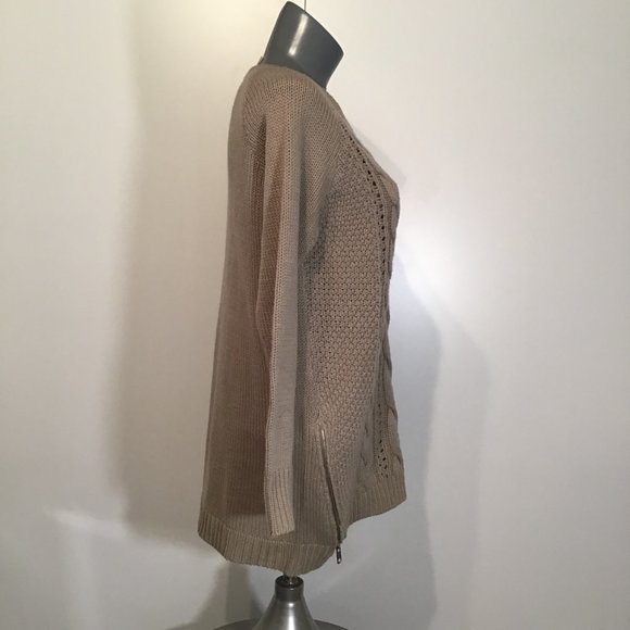 Cabin Fever Cable Knit Crew Neck Sweater with Zipper Accents Size M - Picture 2 of 10